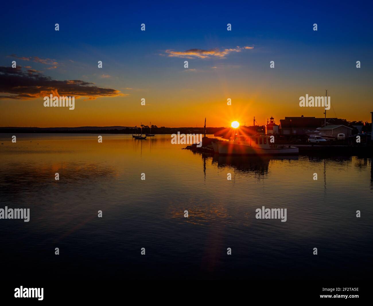 Incantevole tramonto sul porto di Pictou in Nuova Scozia Canada Foto Stock