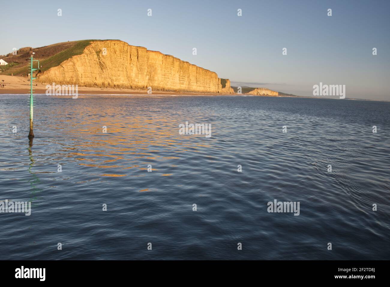 West Bay scogliere e porto Foto Stock