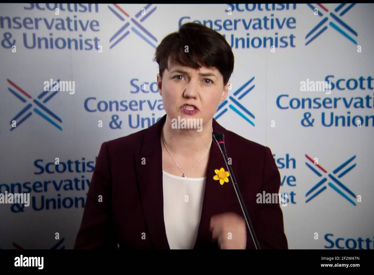 Edimburgo, Scozia, Regno Unito. 13 Marzo 2021. Nella foto: Ruth Davidson MSP, leader del conservatore scozzese Holyrood, ha parlato alla Conferenza Nazionale dei conservatori scozzesi (SCC21). Ruth ha dichiarato: "La Scozia non può permettersi altri cinque anni di questa ossessione SNP divisiva, distruttiva e distruttiva. "Nel bel mezzo di una pandemia globale, quando l'unica priorità dovrebbe essere quella di tirare insieme per sconfiggerla, per riportare il paese in piedi, la priorità della SNP è di dividerci di nuovo. Credit: Colin Fisher/Alamy Live News Foto Stock