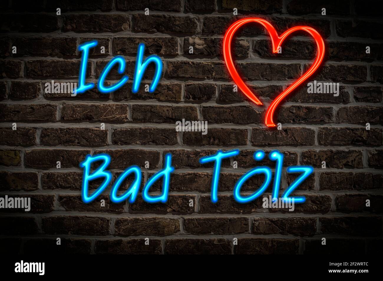 Leuchtreklame, Ich liebe Bad Tölz, Bayern, Deutschland, Europa | Pubblicità illuminata, amo Bad Tölz, Baviera, Germania, Europa Foto Stock