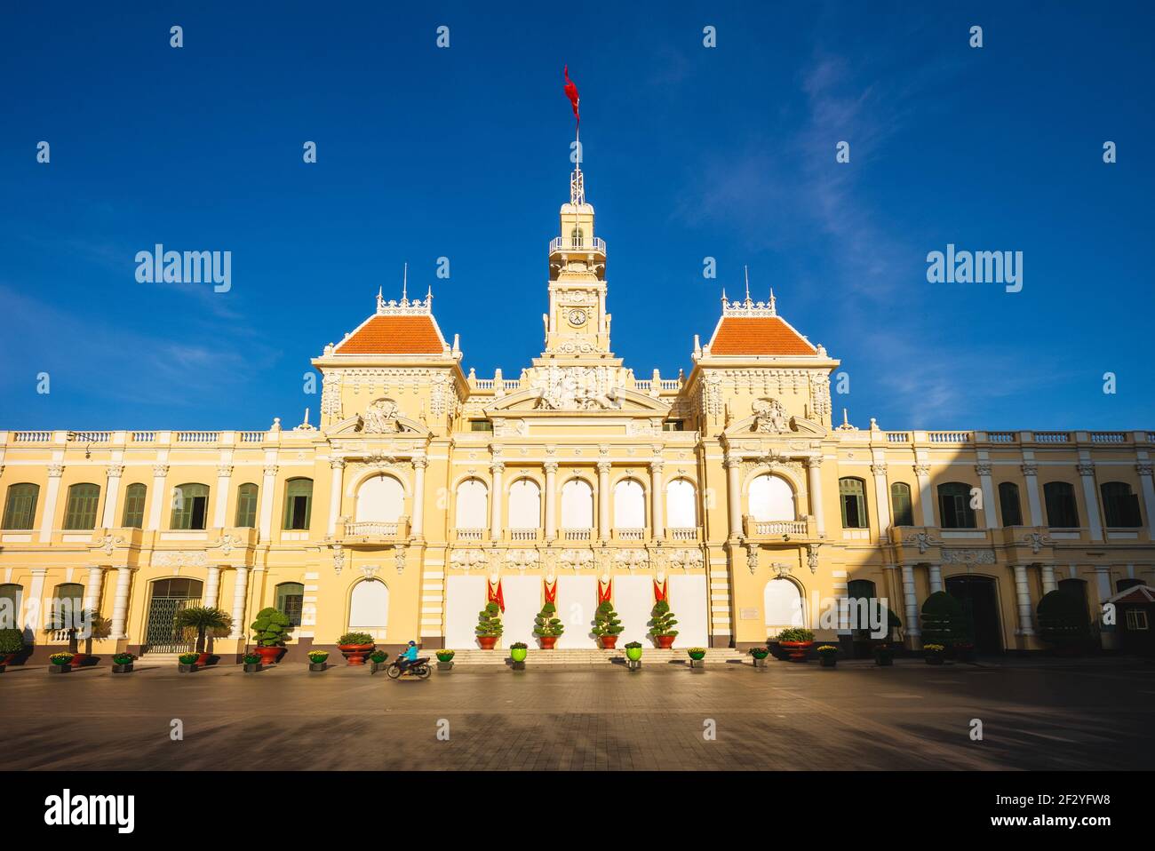Ho Chi Minh City People Committee sede centrale a saigon, vietnam Foto Stock