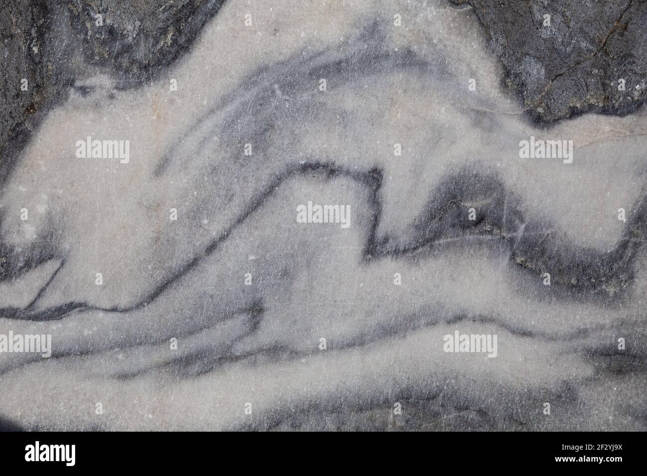 Sfondo naturale, struttura in marmo. Frammento della parete di cava di marmo a Ruskeala, Carelia Foto Stock