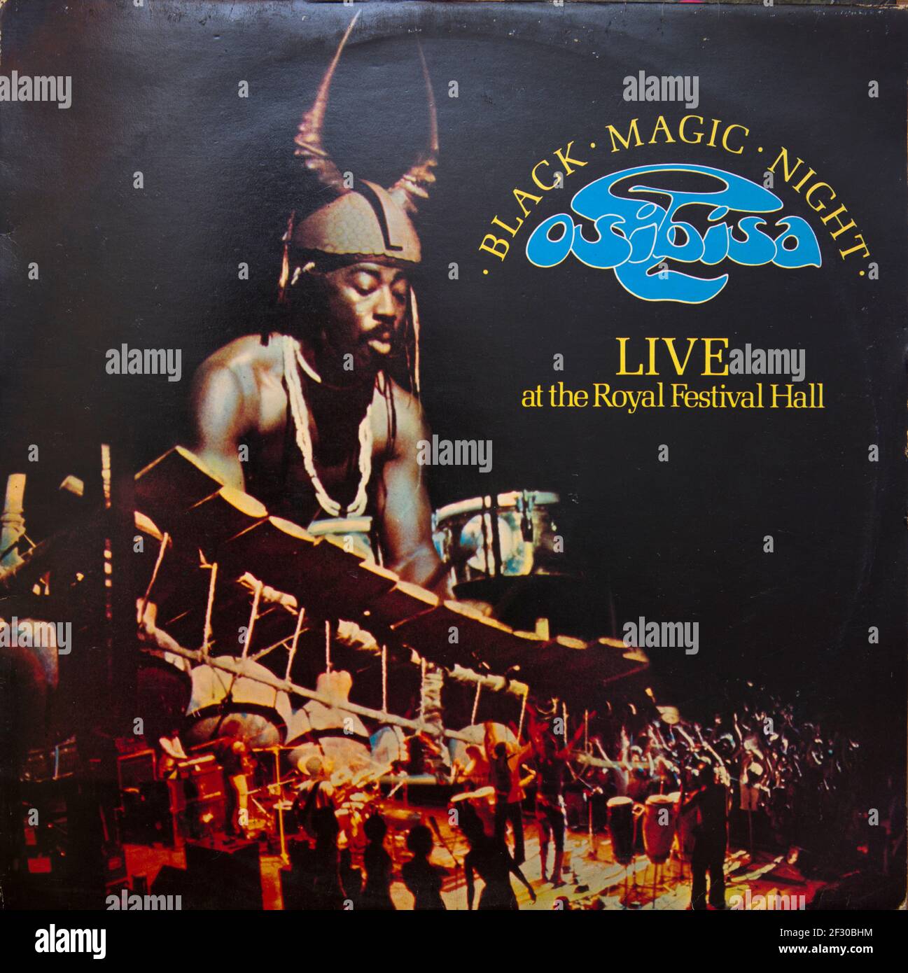 BELGRADO, SERBIA - 23 OTTOBRE 2019: Copertina dell'album in vinile Black Magic Night: Live at the Royal Festival Hall di Osibisa. Si tratta di un live doppio album rec Foto Stock