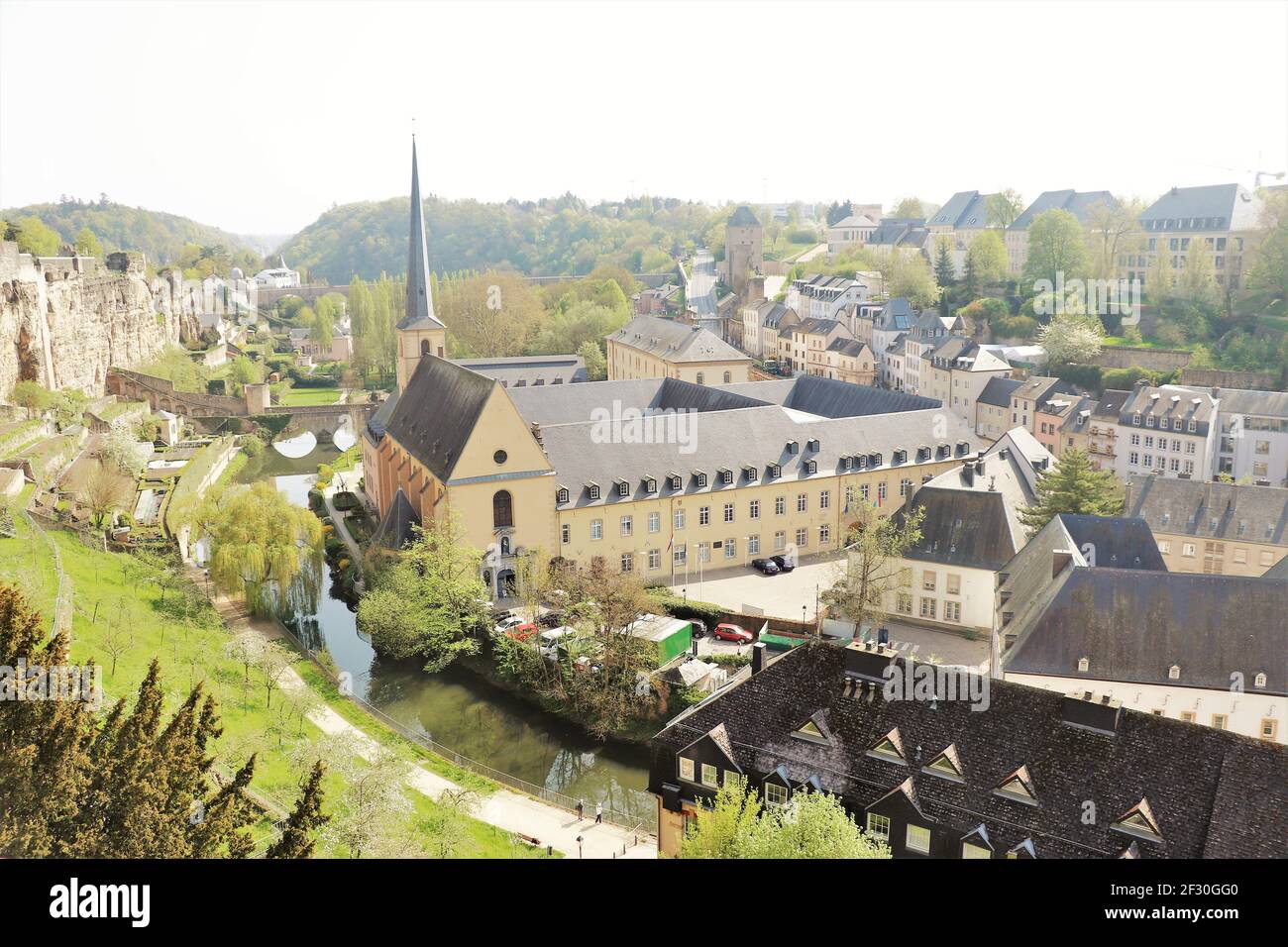 Grund lungo il fiume Alzette della città di Lussemburgo, Lussemburgo Foto Stock