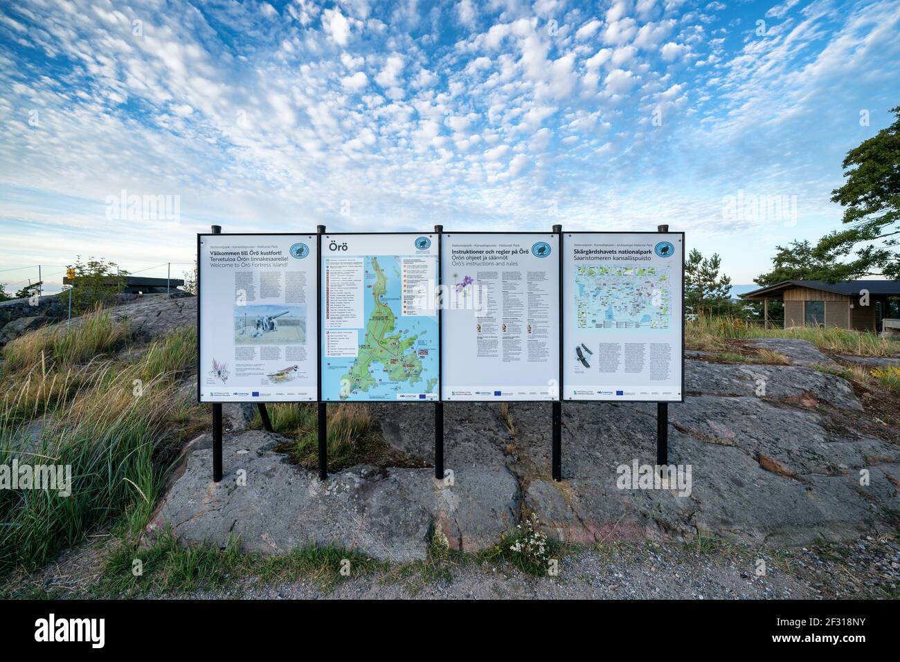 Pannelli informativi sull'isola di Örö, Kemiönsaari, Finlandia Foto Stock