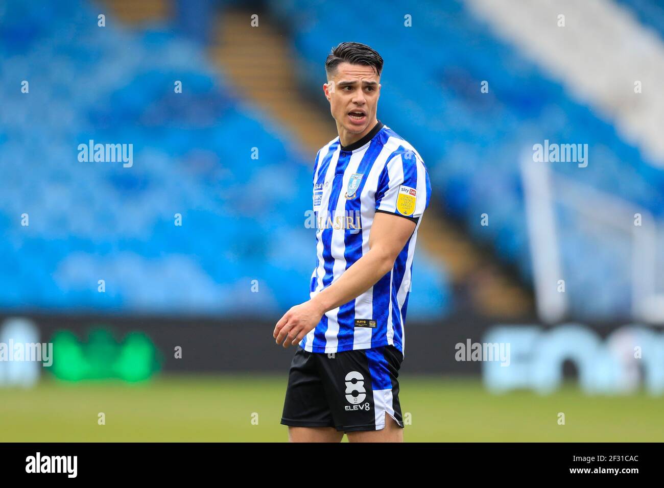 Sheffield, Regno Unito. 14 Marzo 2021. Joey Pelupessy n.8 di Sheffield Wednesday a Sheffield, Regno Unito, il 14/3/2021. (Foto di Conor Molloy/News Images/Sipa USA) Credit: Sipa USA/Alamy Live News Foto Stock