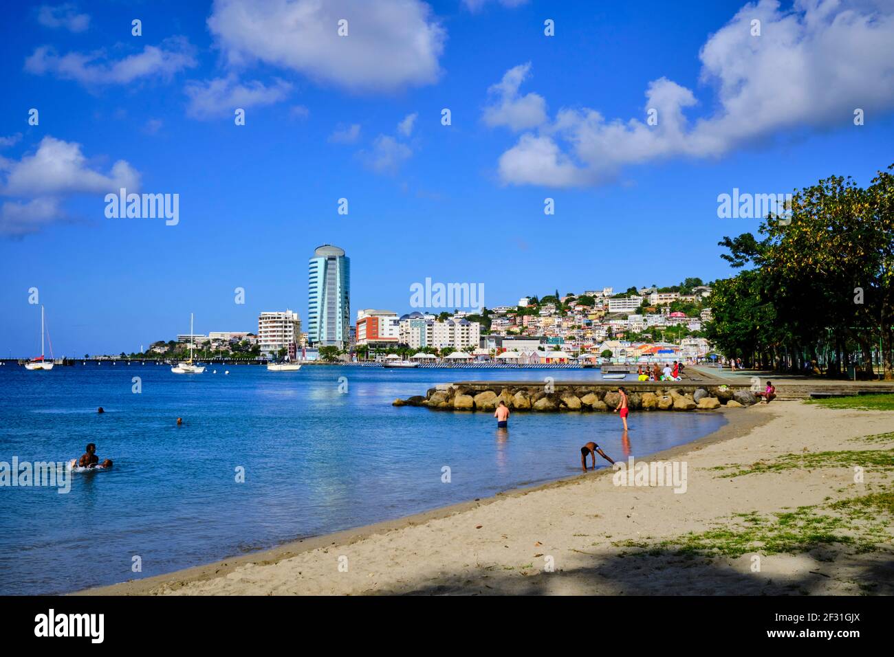 Francia, Indie Occidentali, Martinica, Fort-de-France, piccola spiaggia Foto Stock
