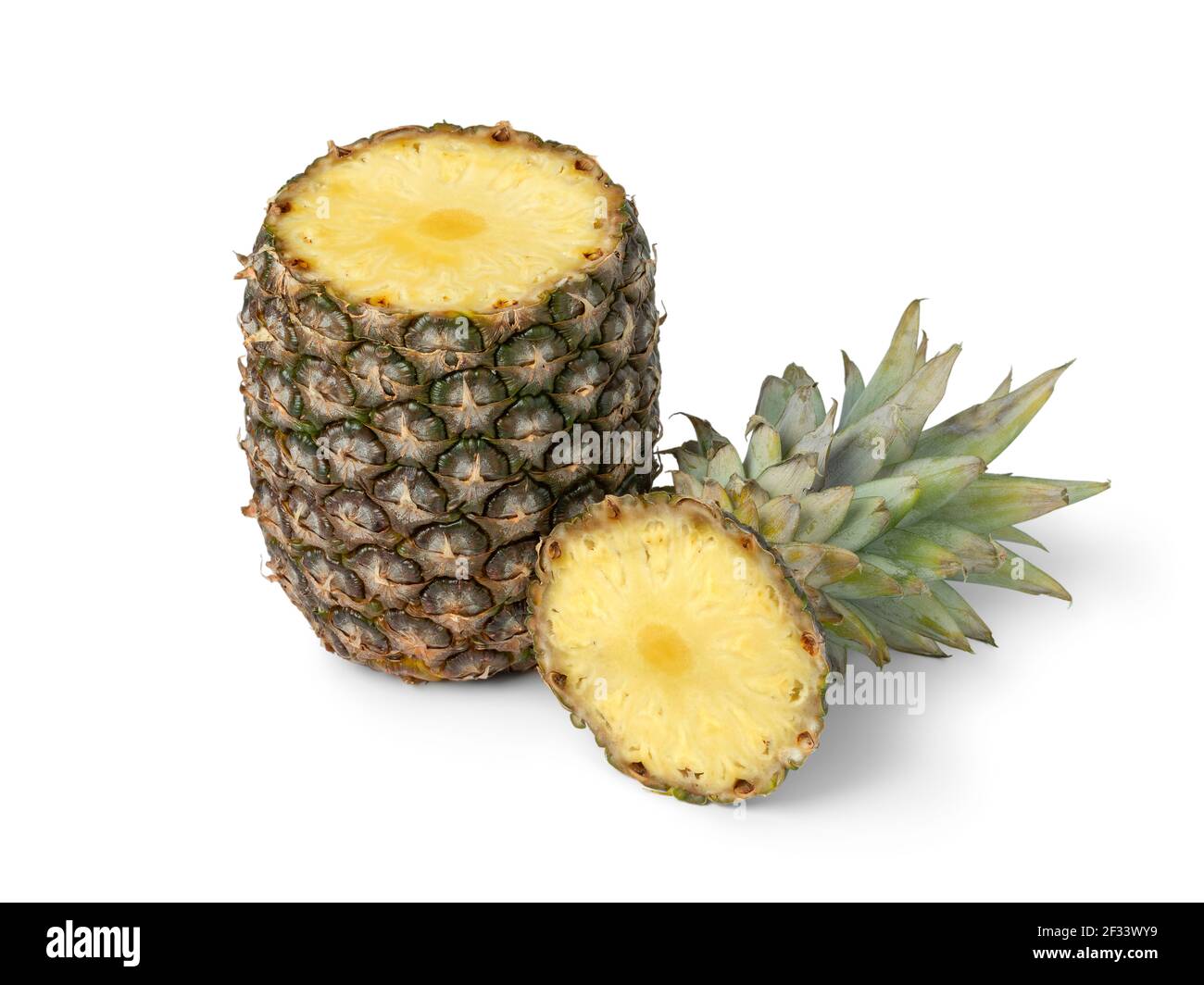 Fresco crudo dolce tropicale ananas pelle da vicino isolato su sfondo bianco Foto Stock