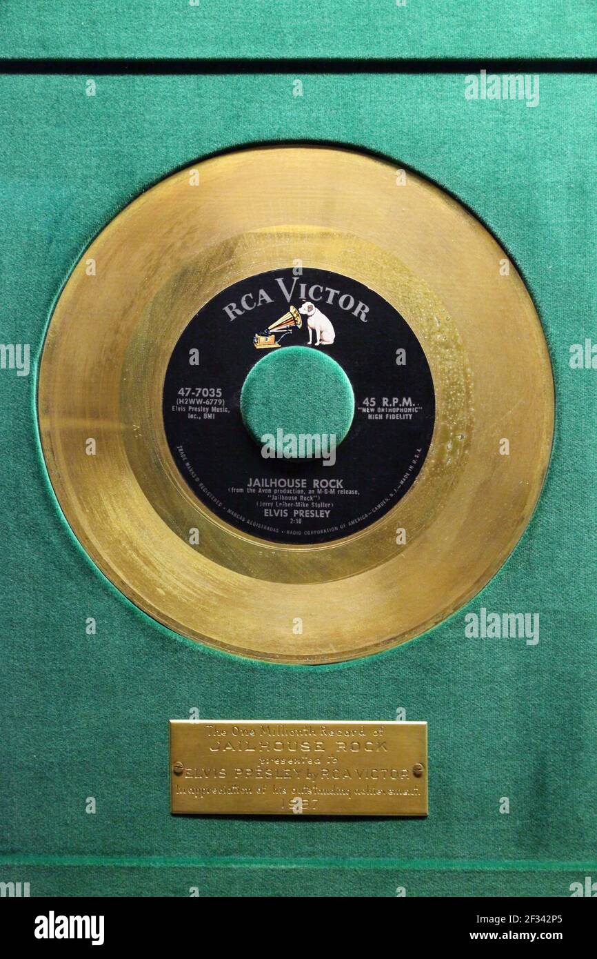 Geografia / viaggio, USA, Tennesse, Memphis, Golden record 'Jailhouse Rock', Graceland, Elvis Presley , Additional-Rights-Clearance-Info-Not-Available Foto Stock