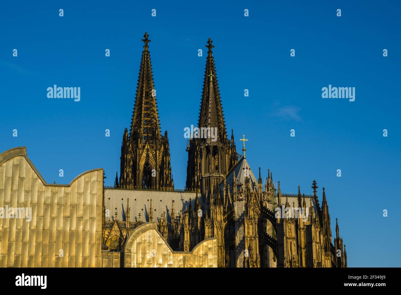 Geografia / viaggio, Germania, Nord Reno-Westfalia, Cattedrale di Colonia, Museo Ludwig, Coologn, libertà di panorama Foto Stock