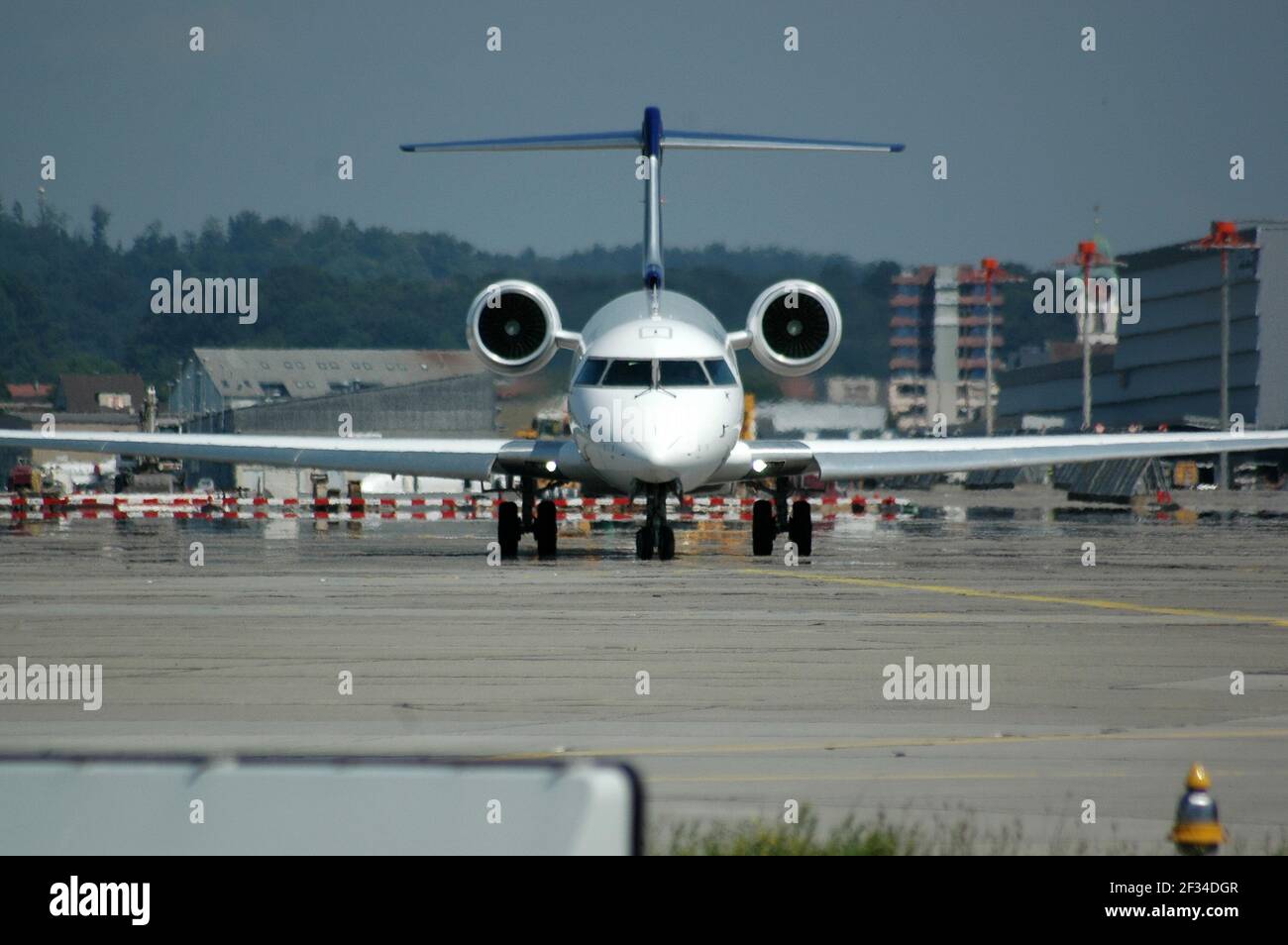 15-03-2021 - aerei generici - D-ACPK - Lufthansa CityLine - Canadair Regional Jet. Numero di serie 10063, tipo CRJ-701ER. Consegnato a Lufthansa City Foto Stock