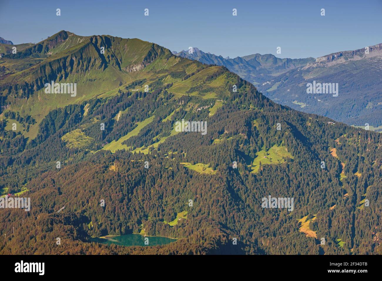 Geografia / viaggio, Germania, Baviera, panorama dal Schattenberg (picco), 1692 m, al Fellhorn (picco), 2038 m, e Soellereck, Freedom-of-Panorama Foto Stock