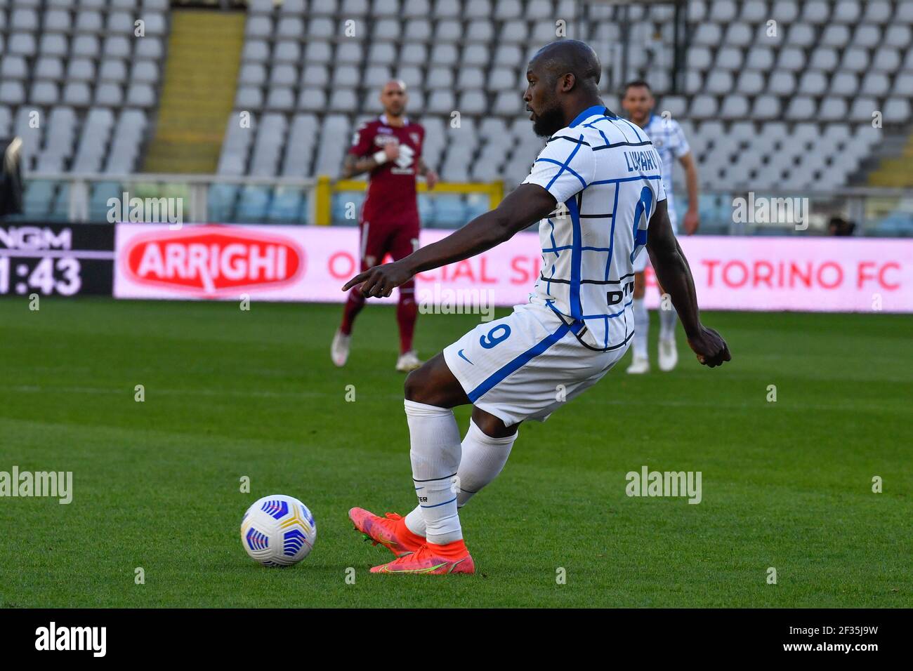 Torino, Italia. 14 Marzo 2021. Romelu Lukaku (9) di Inter Milan ha visto nella serie UNA partita tra Torino e Inter Milano allo Stadio Olimpico di Torino. (Photo Credit: Gonzales Photo/Alamy Live News Foto Stock