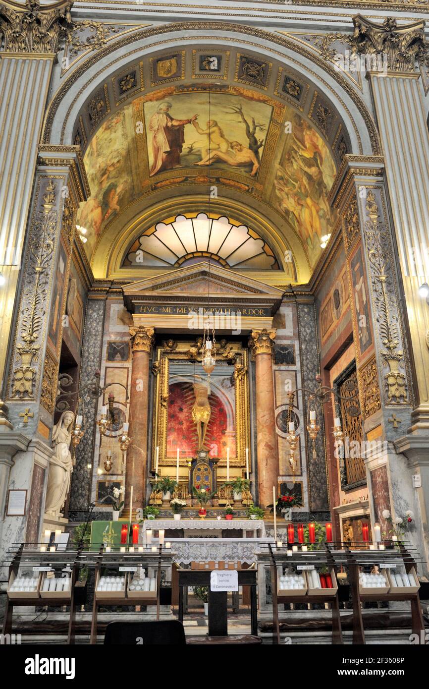 Italia, Roma, chiesa di San Marcello al corso, cappella del Santissimo Crocifisso Foto Stock