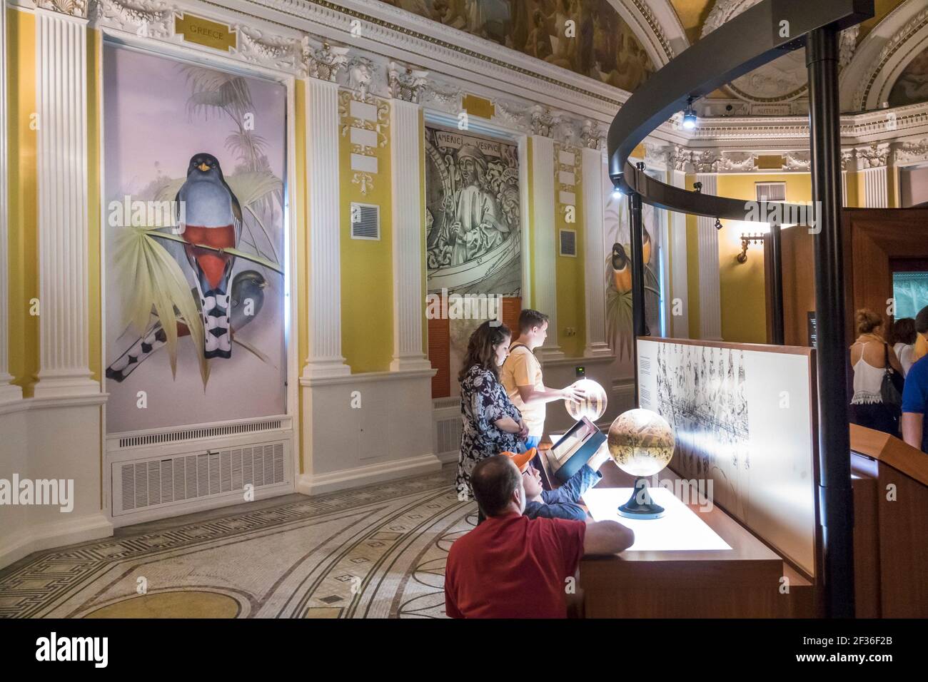 Washington DC, Library of Congress, Thomas Jefferson Memorial Building, mostra Northwest Gallery, esplorazione delle culture indigene delle prime Americhe Foto Stock