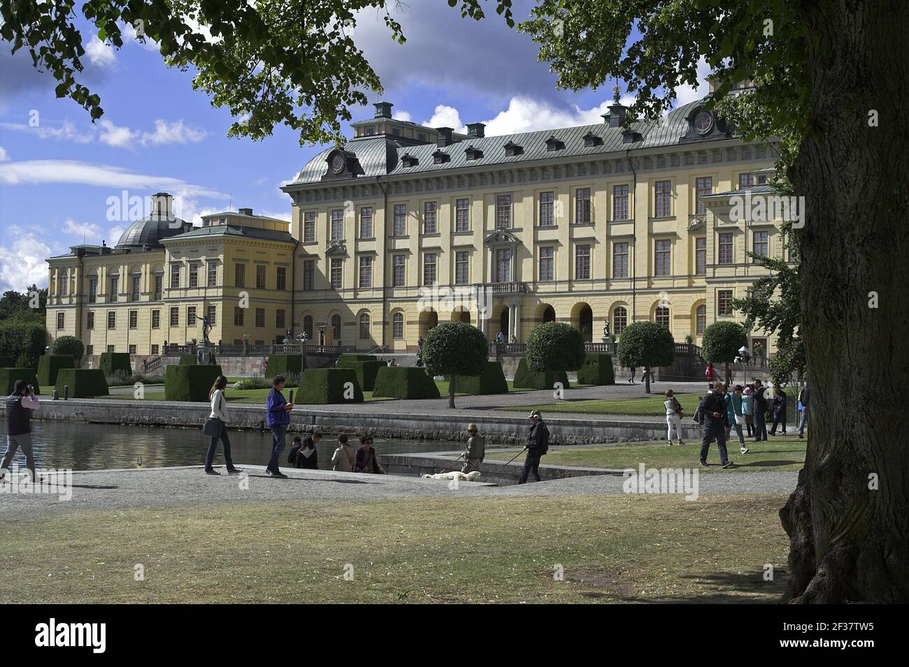 Drottningholm, Stoccolma, Svezia, Schweden; Palazzo Drottningholm - vista generale; Schloss Drottningholm - Gesamtansicht; Pałac królewski Foto Stock