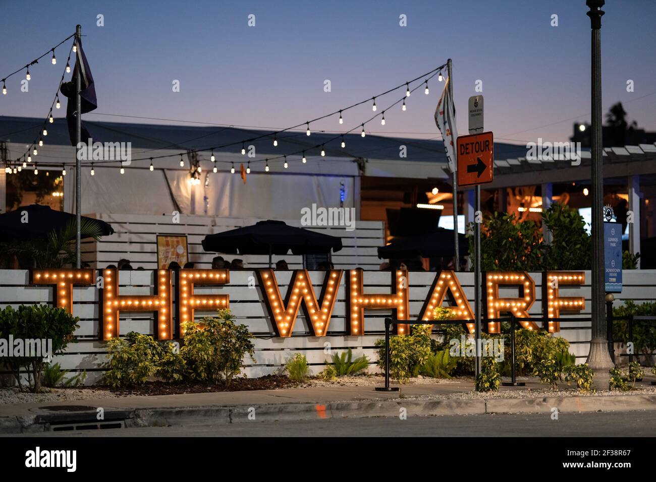 The Wharf Miami uno spazio sociale all'aperto nel centro di FL USA Foto Stock