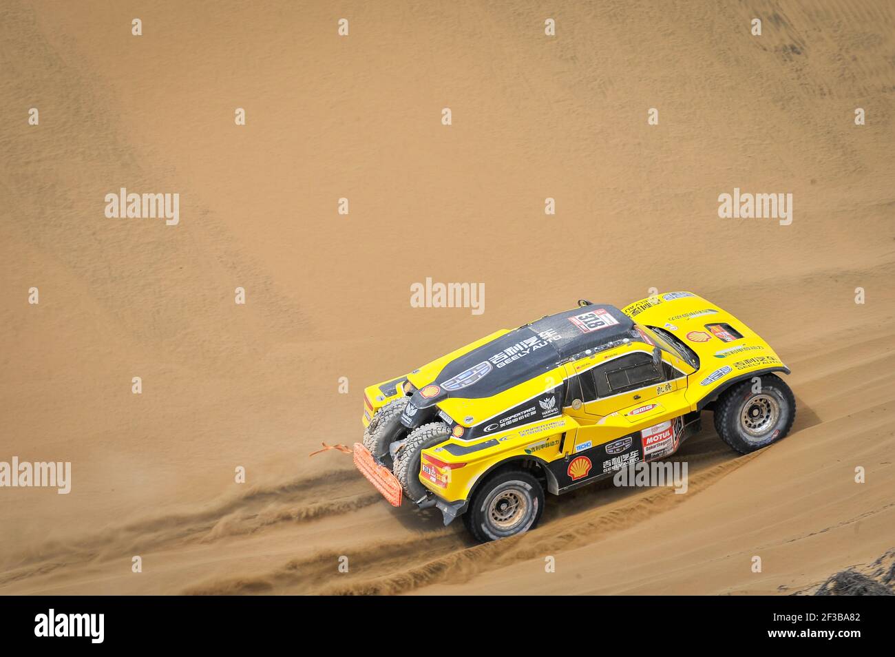 318 HAN Wei (chn), LIAO min (chn), Buggy, Geely Auto Shell Lubricant Cooper Tiret, Gruppo T1, Classe 3, Auto, azione durante la Dakar 2019, fase 5, Tacna - Arequipa, perù, il 11 gennaio - Foto DPPI Foto Stock