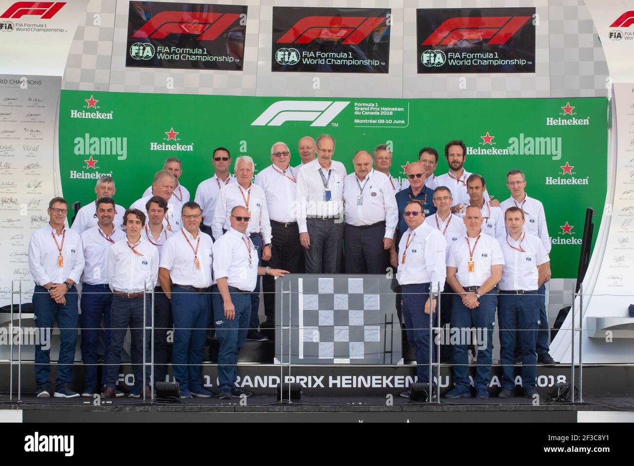 Jose Abed, Vice Presidente FIA per lo Sport, Gerd EnnserF1 Steward, Roger Peart - Presidente ASN Canada, Alan van der Merwe, F1 Medical Car driver, Bernd Mayländer, F1 Safety Car driver, Jo Bauer, F1 Technical Delegate, Richard Darker, F1 Technical Assistant, Charlie Whiting, Direttore FIA della F1, Ian Roberts, Vice Delegato medico F1, Matteo Bonciani, Direttore Delegato comunicazione & Media F1, Alain Chantegret , Delegato medico F1, Olivier Hulot, responsabile elettronica F1, Pierre Guyonnet-Duperat, Vice Delegato Media F1 durante il Campionato Mondiale Formula uno 2018, Gran Premio del Canada da giu Foto Stock