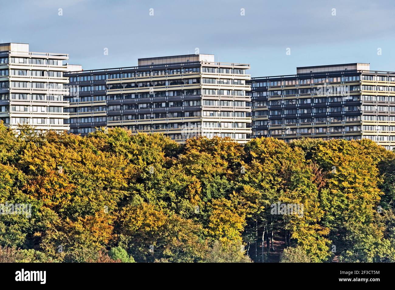 Visualizzare presso l'Università di Bochum, la zona della Ruhr, Germania; Blick auf die Ruhr Universitaet Bochum, vom Süden suo Foto Stock
