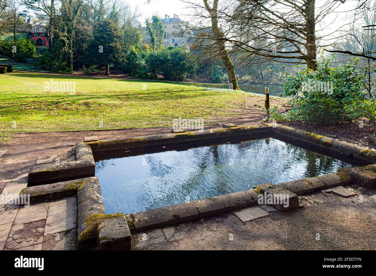 The Plunge Pool at Painswick Rococo Garden, Painswick, Gloucestershire UK Foto Stock