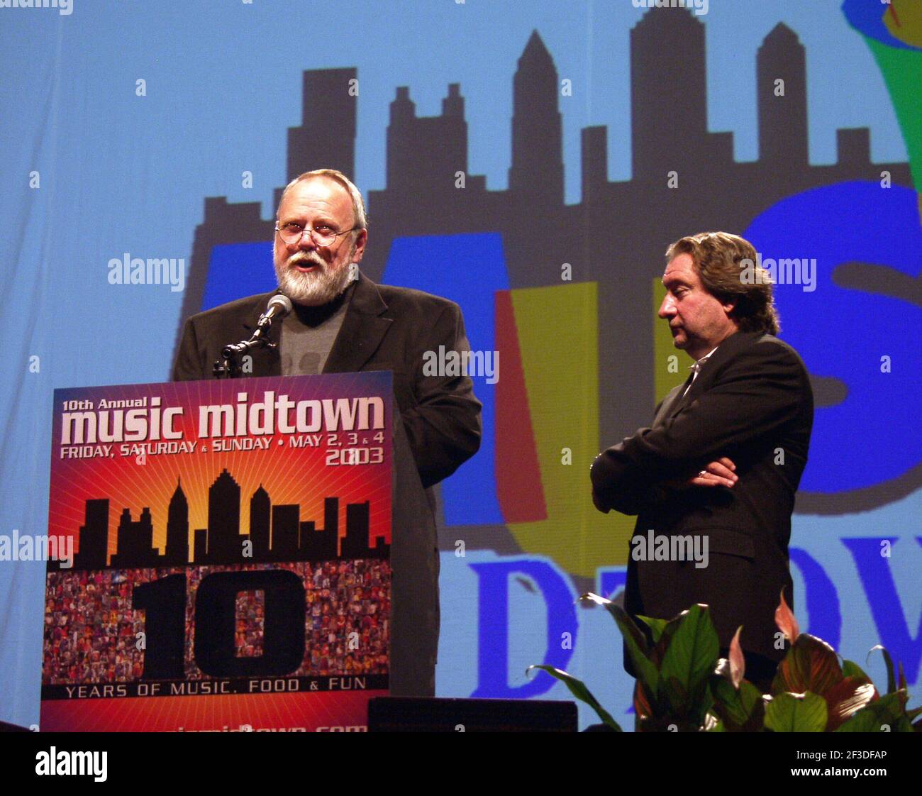 MARZO 11: I promotori Alex Cooley e Peter Conlon annunciano la line-up 2003 Music Midtown Festival al Tabernacle di Atlanta, Georgia, il 11 marzo 2003. CREDITO: Chris McKay / MediaPunch Foto Stock