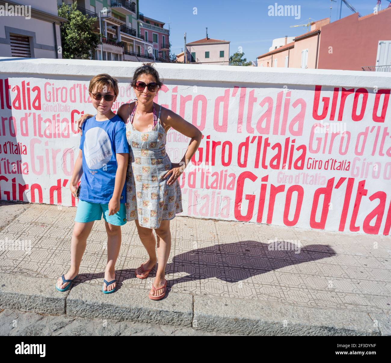 Mamma e figlio in vacanza in Sardegna Foto Stock