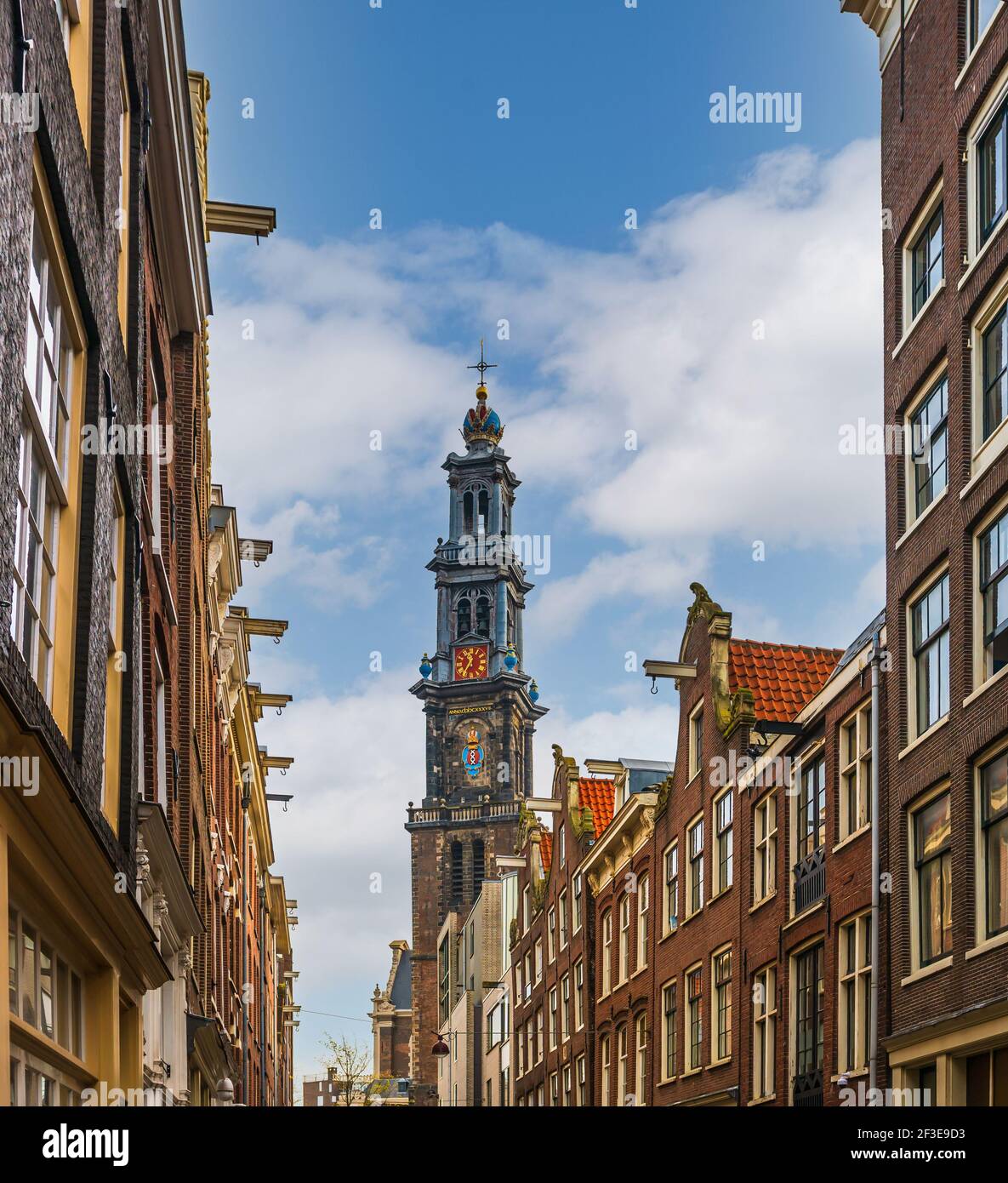 Chiesa protestante Occidentale Olandese situata nel vecchio quartiere Centrale di Amsterdam in Olanda, Paesi Bassi Foto Stock
