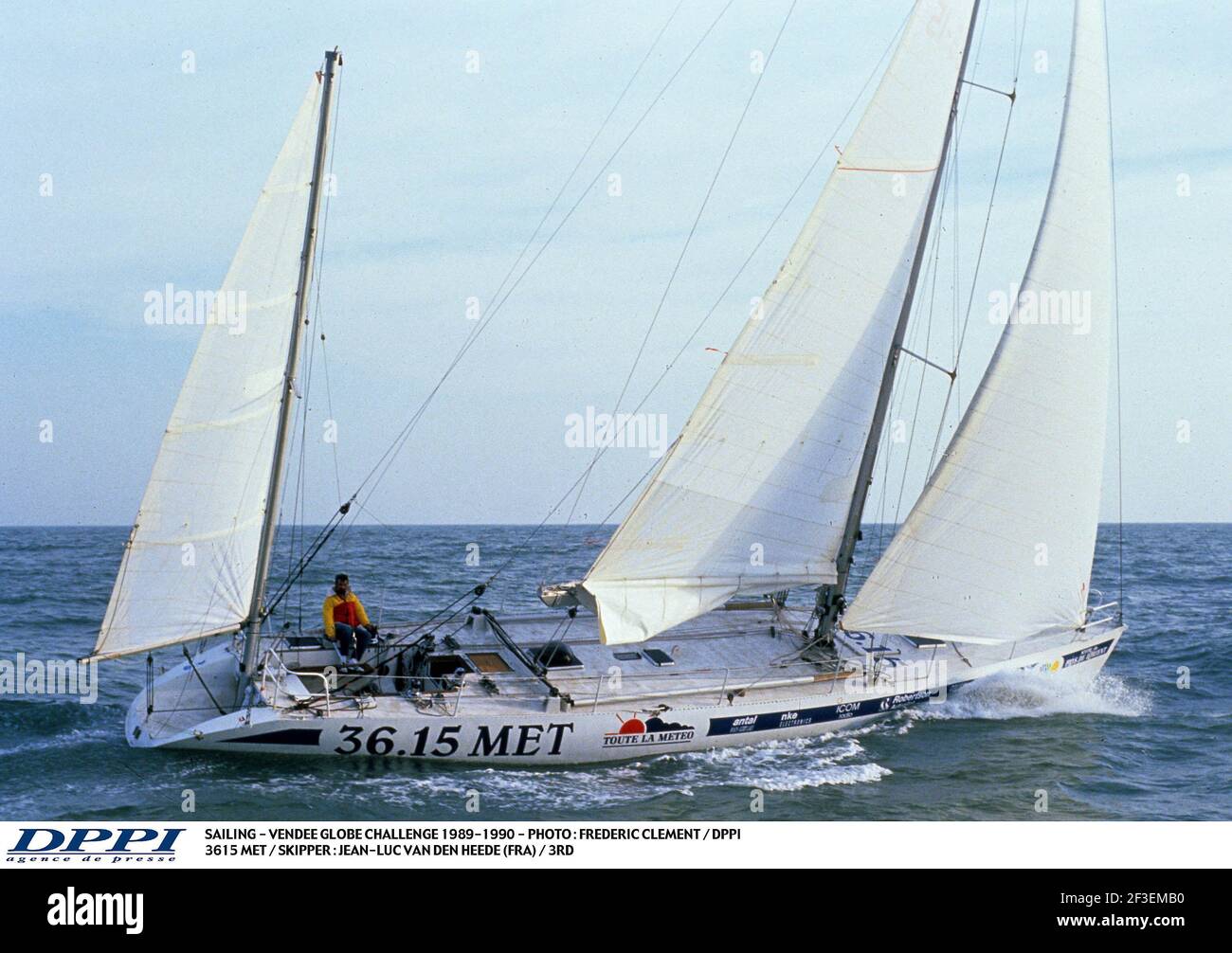 VELA - VENDEE GLOBE CHALLENGE 1989-1990 - FOTO : FREDERIC CLEMENT / DPPI  3615 MET / SKIPPER : JEAN-LUC VAN DEN HEEDE (FRA) / 3RD Foto stock - Alamy