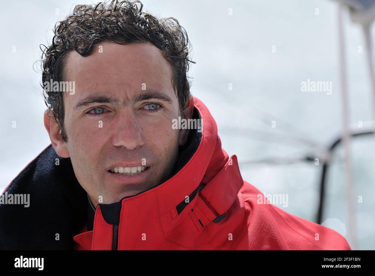 VELA - PRIMA DI VENDEE GLOBE 2012-2013 - LORIENT (FRA) - 25/08/2012 - FOTO FRANCOIS VAN MALLEGHEM / DPPI - VISTA A BORDO - INIZIATIVE COEUR - MECENAT CHIRURGIE CARDIAQUE / SKIPPER TANGUY DE LAMOTTE (FRA) Foto Stock