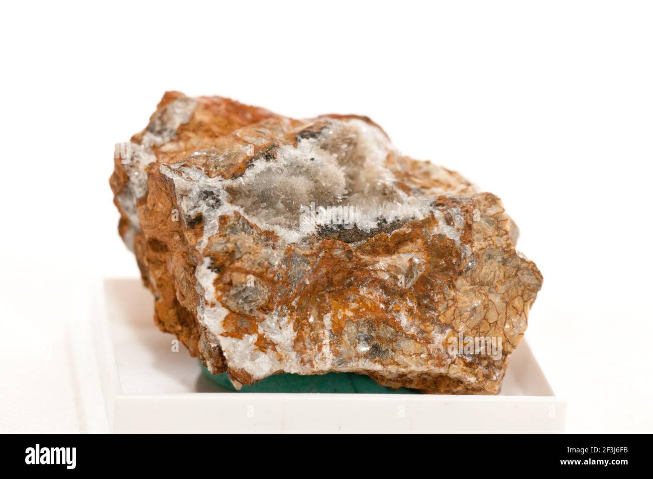 Cristalli di aragonite campione minerale, un raro minerale di messa a terra Foto Stock