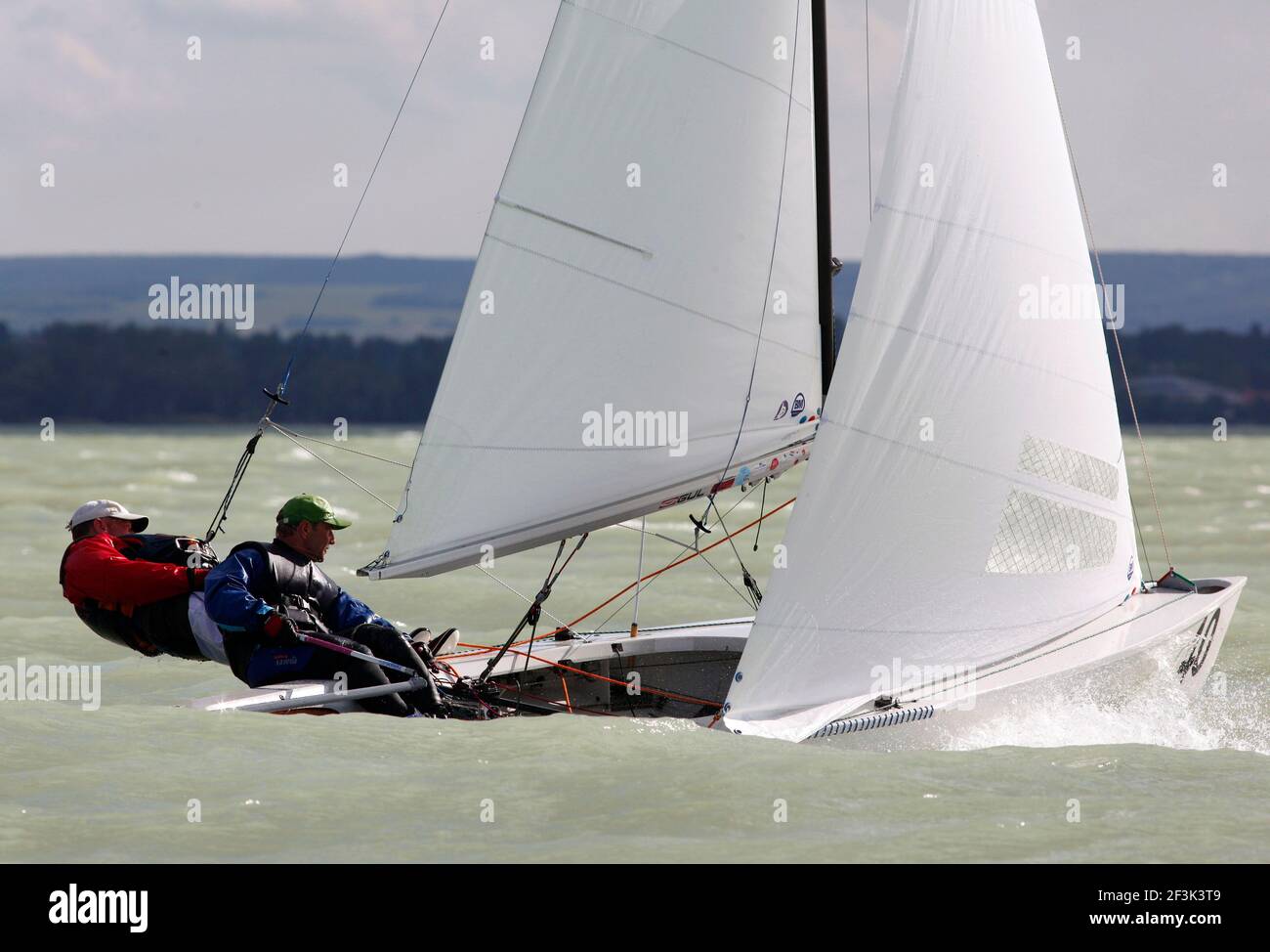 VELA - CAMPIONATO DEL MONDO FLYING DUTCHMAN 2013 - BALAFONFOLDVAR (HUN) - DAL 24/05 AL 01/06/2013 - FOTO GABOR TURCSI / DPPI MEDIA - GER202 - JORN BOROWSKI / ANDREAS BERLIN - 6 Foto Stock