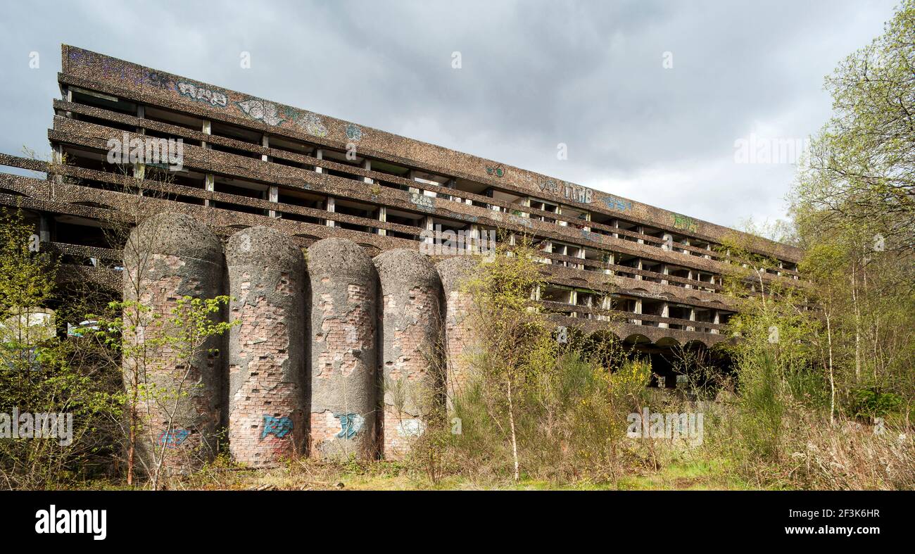 Seminario di San Pietro, Cardross. Grado A elencato. Architetti - Gillespie, Kidd & Coia (Andy McMillan & Isi Metzstein). Completato 1966.chiuso 1980. Foto Stock