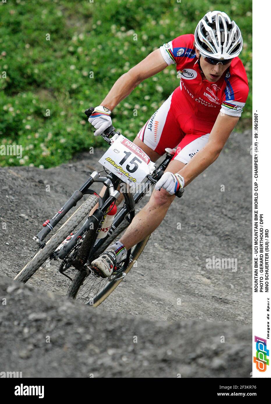 MOUNTAIN BIKE - UCI MOUNTAIN BIKE WORLD CUP - CHAMPERY (SUI) - 09/06/2007 - PHOTO : GERARD BERTHOUD / DPPI NINO SCHUERTER (SUI) / 3RD Foto Stock
