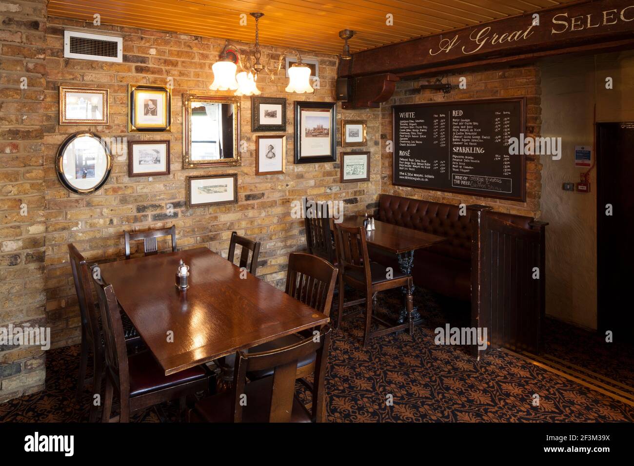 Old Thameside Inn, Londra Foto Stock