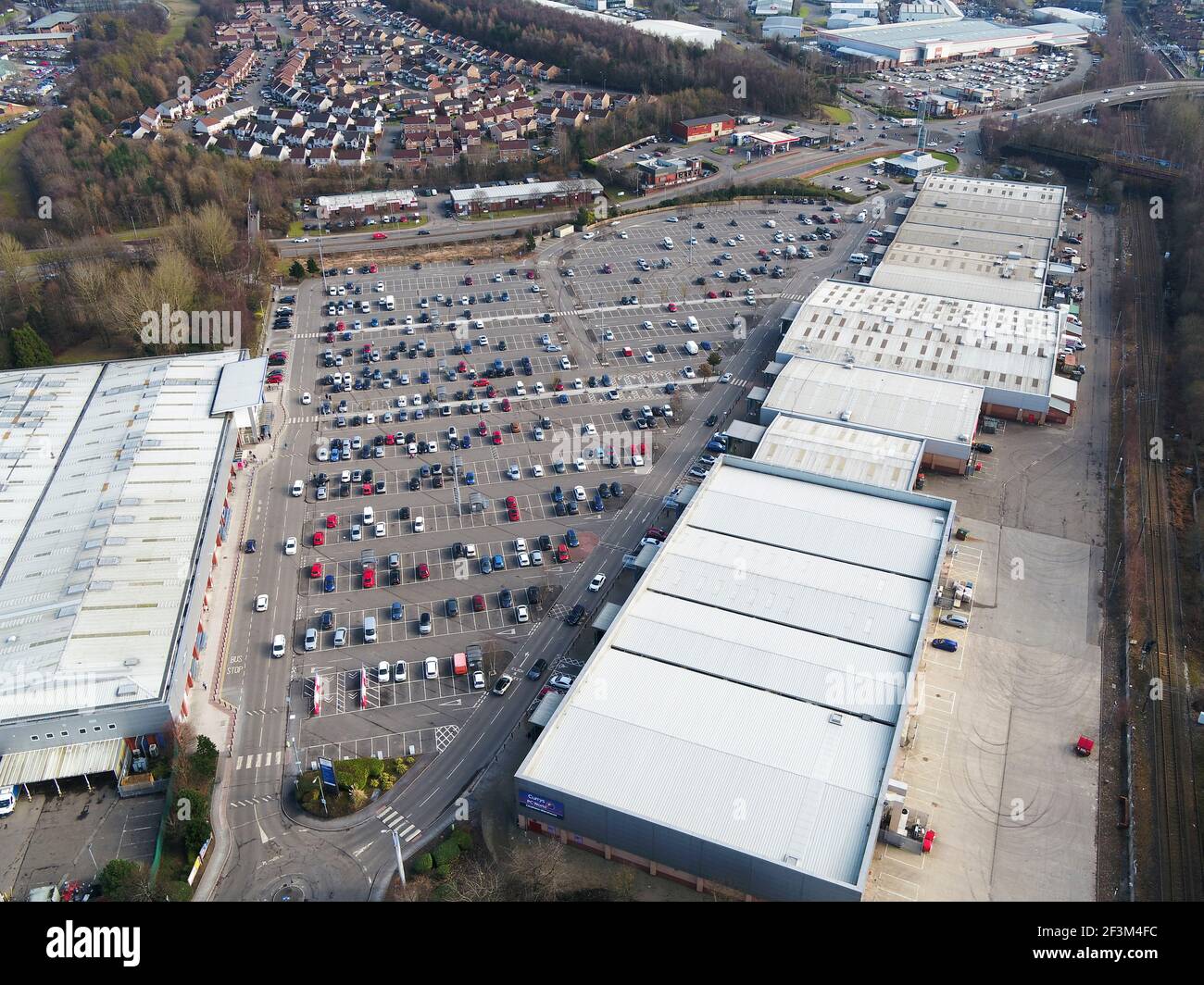 Vista aerea del drone del Farady Retail Park Coatbridge Foto Stock