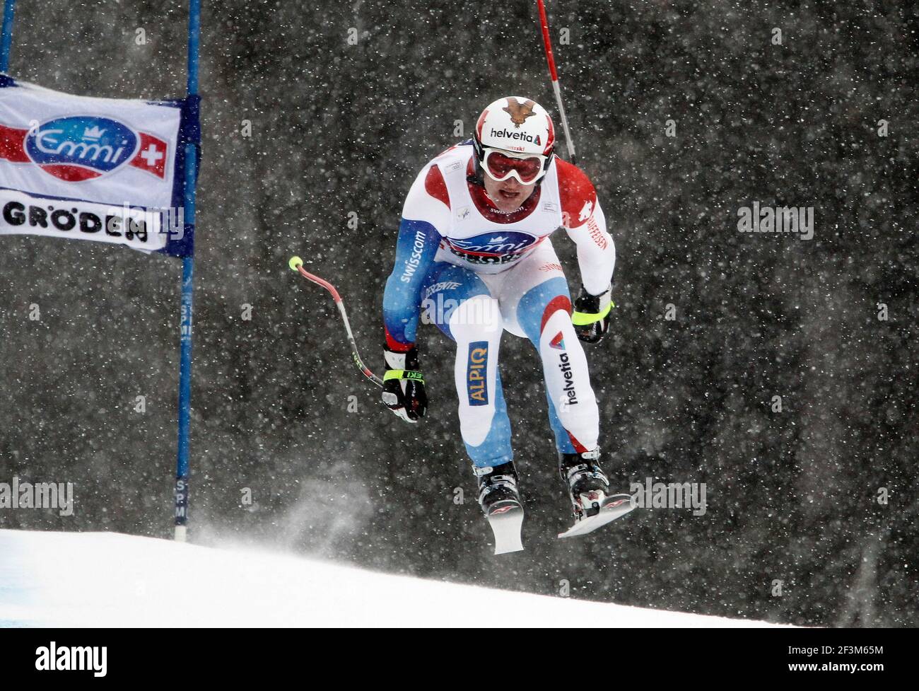 SCI ALPINO - COPPA DEL MONDO 2010/2011 - VAL GARDENA (ITA) - 17/12/2010 - FOTO : GERARD BERTHOUD - UOMINI SUPER G - AMBROSI HOFFMANN (SUI) Foto Stock