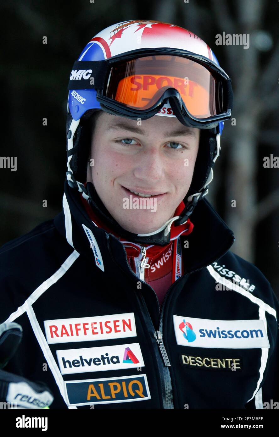 SCI ALPINO - COPPA DEL MONDO 2010/2011 - WENGEN (SUI) - 16/01/2011 - FOTO : GERARD BERTHOUD / DPPI - SLALOM MASCHILE - JUSTIN MURISIER (SUI) Foto Stock SCI ALPINO - COPPA DEL MONDO 2010/2011 - WENGEN (SUI) - 16/01/2011 - FOTO : GERARD BERTHOUD / DPPI - SLALOM MASCHILE - JUSTIN MURISIER (SUI) Foto Stock
