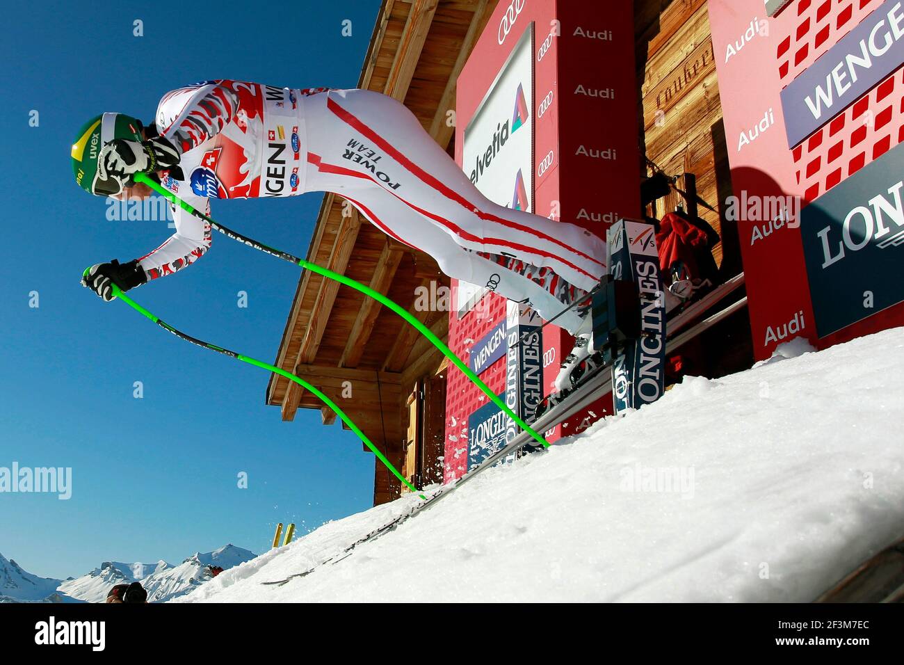 SCI ALPINO - COPPA DEL MONDO AUDI FIS 2011/2012 - WENGEN (SUI) - 12/01/2012 - FOTO : GERARD BERTHOUD / DPPI - ALLENAMENTO IN DISCESA MASCHILE - KLAUS KROELL (AUT) Foto Stock SCI ALPINO - COPPA DEL MONDO AUDI FIS 2011/2012 - WENGEN (SUI) - 12/01/2012 - FOTO : GERARD BERTHOUD / DPPI - ALLENAMENTO IN DISCESA MASCHILE - KLAUS KROELL (AUT) Foto Stock