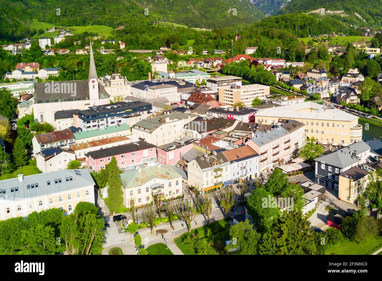 Bad Ischl antenna vista panoramica, Austria. Bad Ischl è una città termale nel centro della regione del Salzkammergut in Austria Superiore. Foto Stock