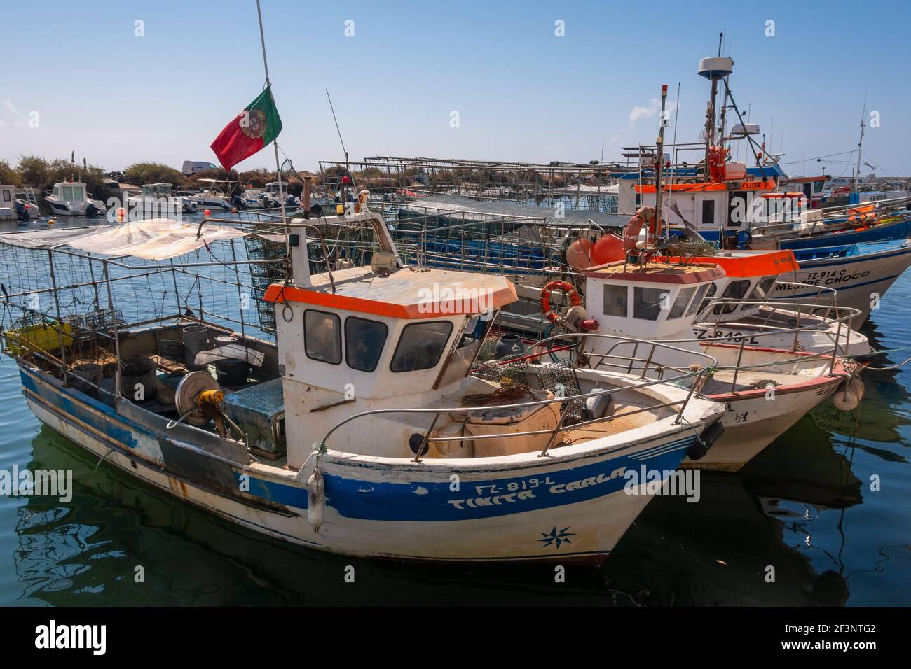 Barche da pesca a Fuseta, Algarve orientale; Portogallo Foto Stock