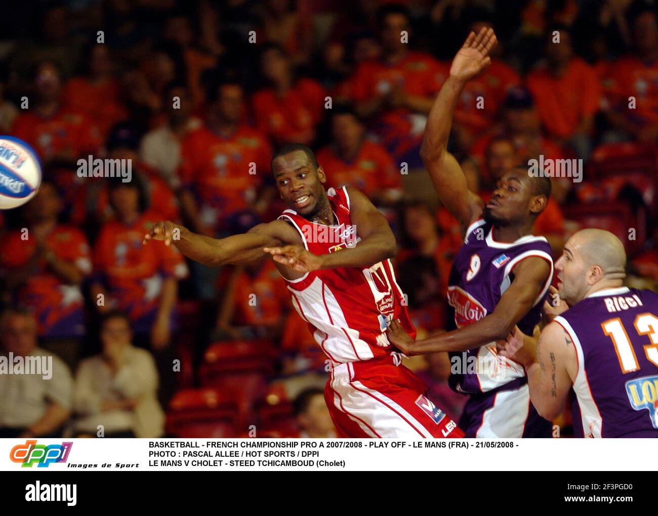 BASKETBALL - CAMPIONATO FRANCESE PRO A 2007/2008 - PLAY OFF - LE MANS (FRA) - 21/05/2008 - PHOTO : PASCAL ALLEE / HOT SPORTS / DPPI LE MANS V CHOLET - STEED TCHICAMBOUD (CHOLET) Foto Stock