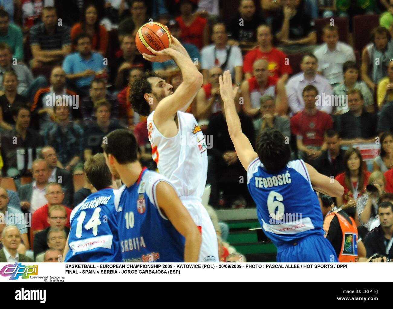 BASKETBALL - EUROPEAN CHAMPIONSHIP 2009 - KATOWICE (POL) - 20/09/2009 - PHOTO : PASCAL ALLEE / HOT SPORTS / DPPFINAL - SPAGNA V SERBIA - JORGE GARBAJOSA (ESP) Foto Stock