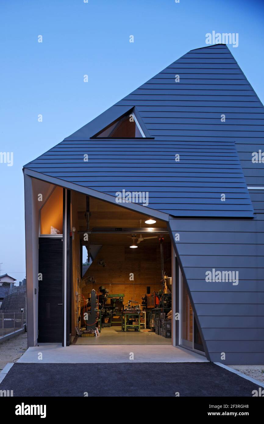 FUKUSHIMA MODELLO FABBRICA, fabbrica, vista dell'ingresso sulla façade orientale Foto Stock