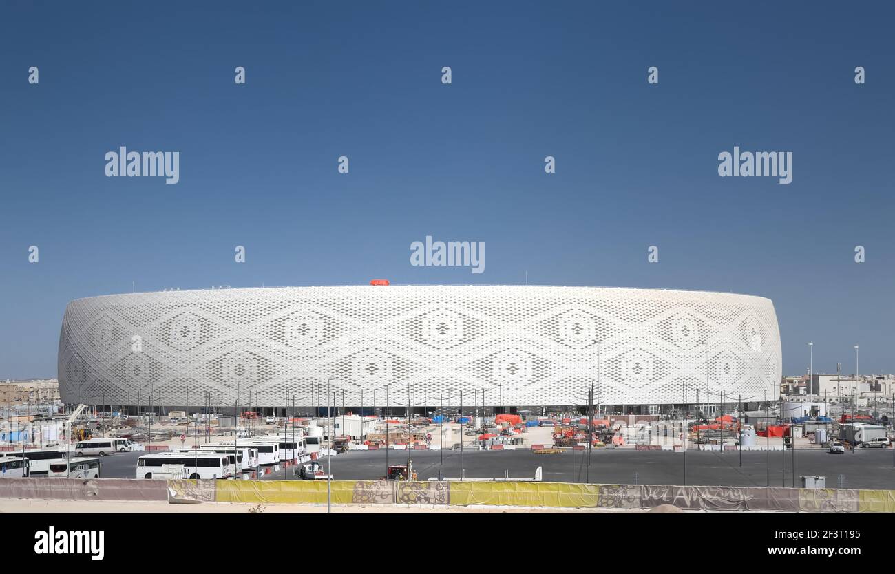 Una vista dello Stadio al Thumama in costruzione. È una delle sedi di FIFA 2022. Foto Stock