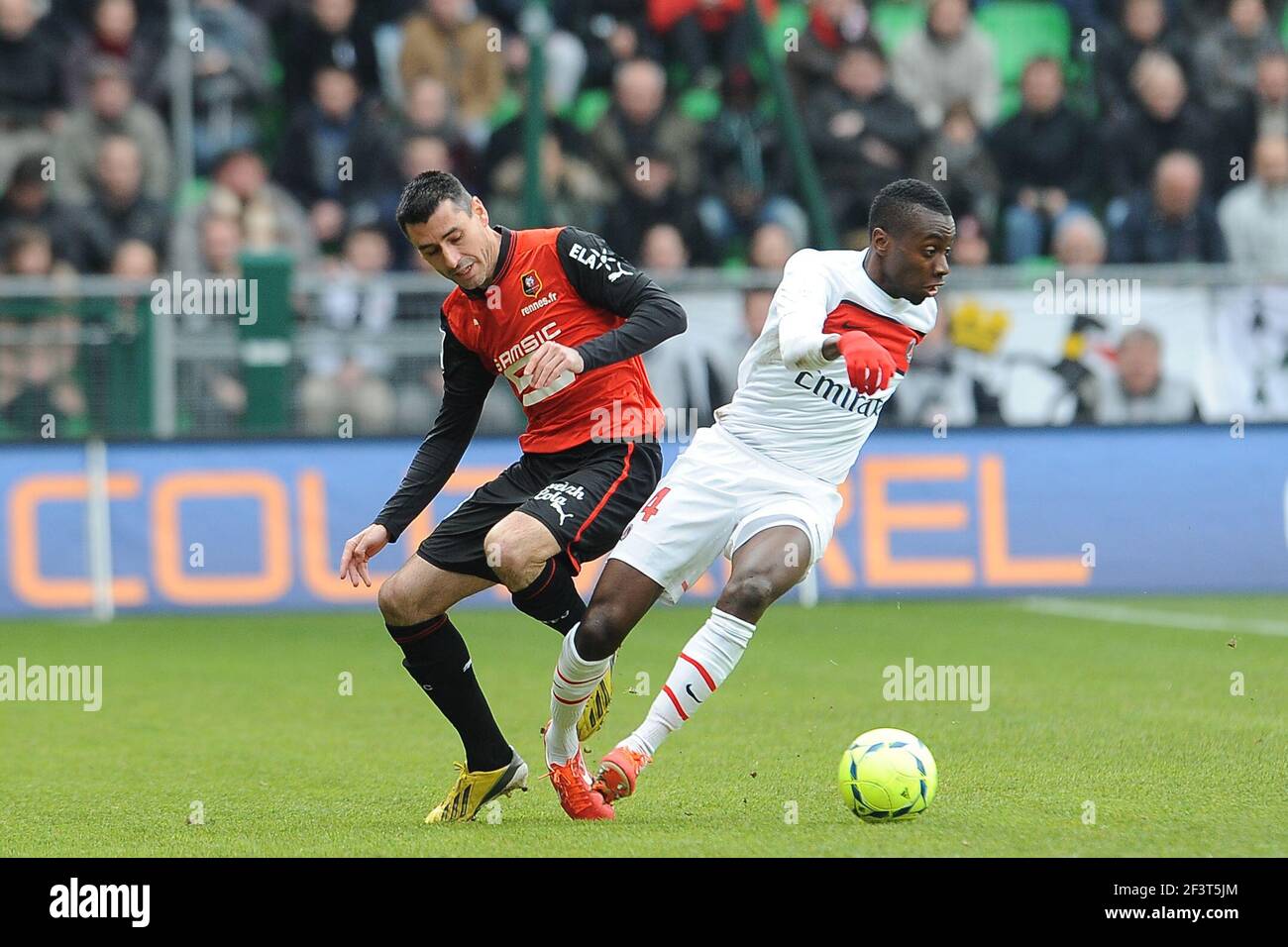 CALCIO - CAMPIONATO FRANCESE 2012/2013 - L1 - STADE RENNAIS V PARIS SAINT GERMAIN - RENNES (FRA) - 6/04/2013 - PHOTO PASCAL ALLEE / DPI - BLAISE MATUIDI (PSG) / JULIEN FERET (REN) Foto Stock