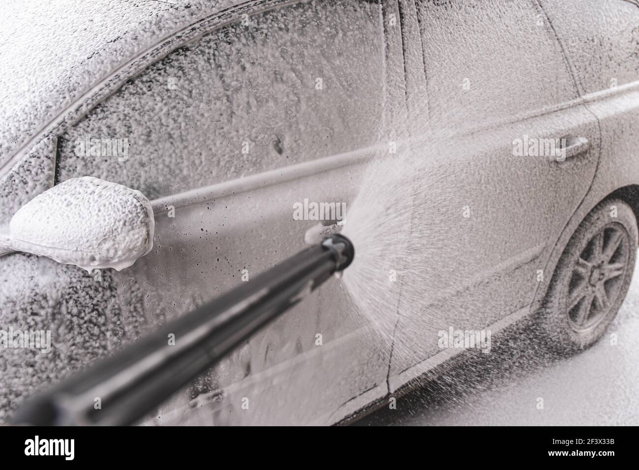 Sistema di lavaggio senza spazzole immagini e fotografie stock ad alta  risoluzione - Alamy