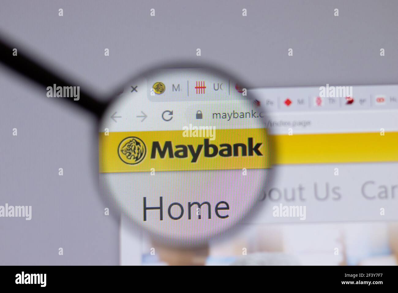 New York, USA - 18 marzo 2021: Icona del logo della società Maybank sul sito Web, Editoriale illustrativo Foto Stock