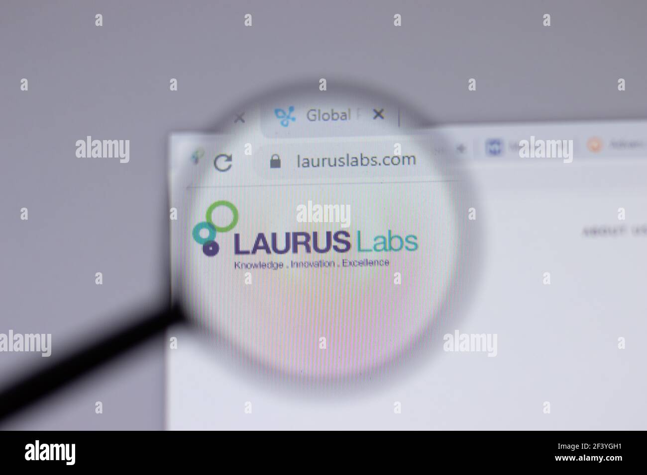 New York, USA - 18 Marzo 2021: Icona del logo della società Laurus Labs sul sito, Editoriale illustrativo Foto Stock