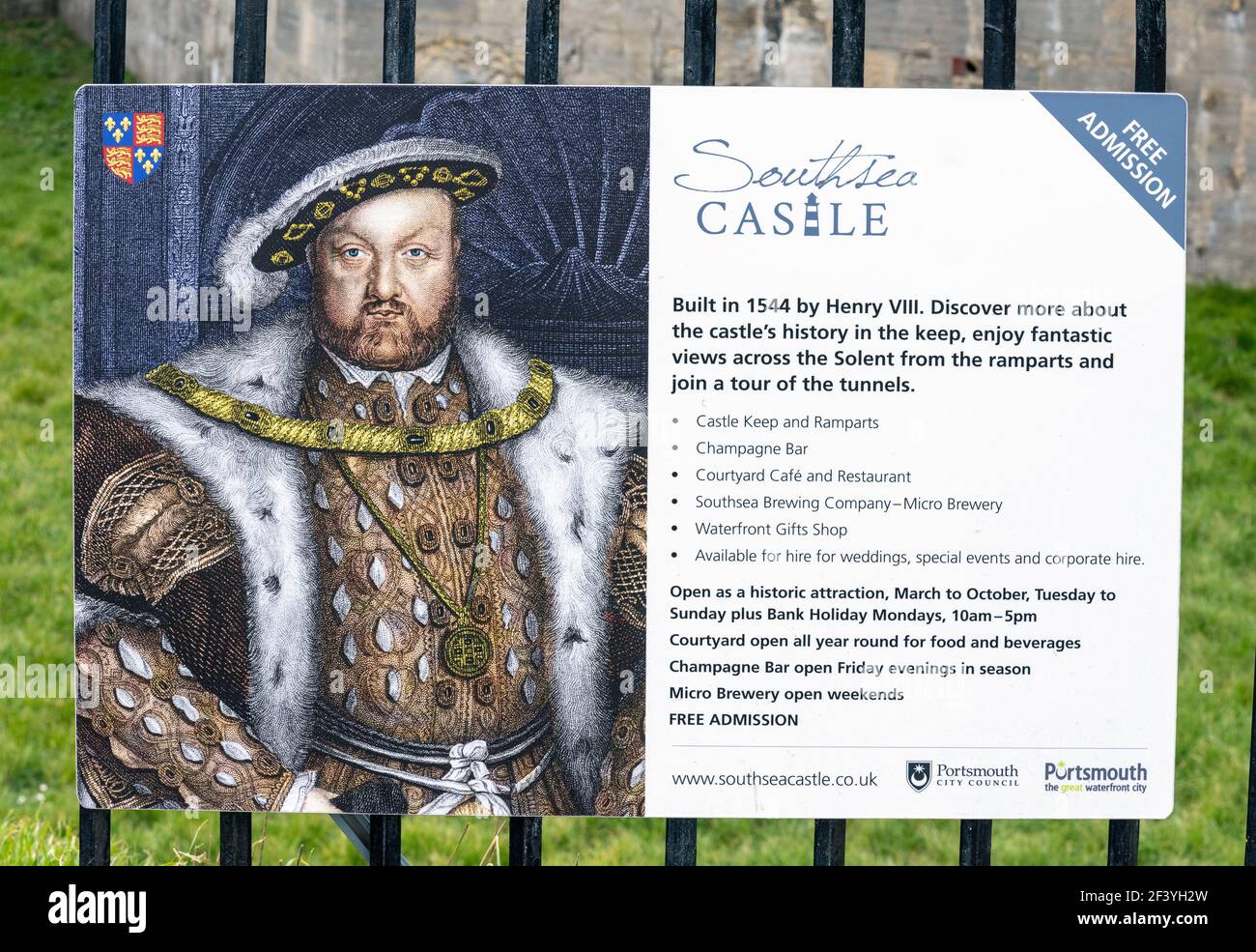 Ufficio informazioni turistiche di Henry VIII's Southsea Castle, Southsea, Portsmouth, Hampshire, Inghilterra, REGNO UNITO Foto Stock